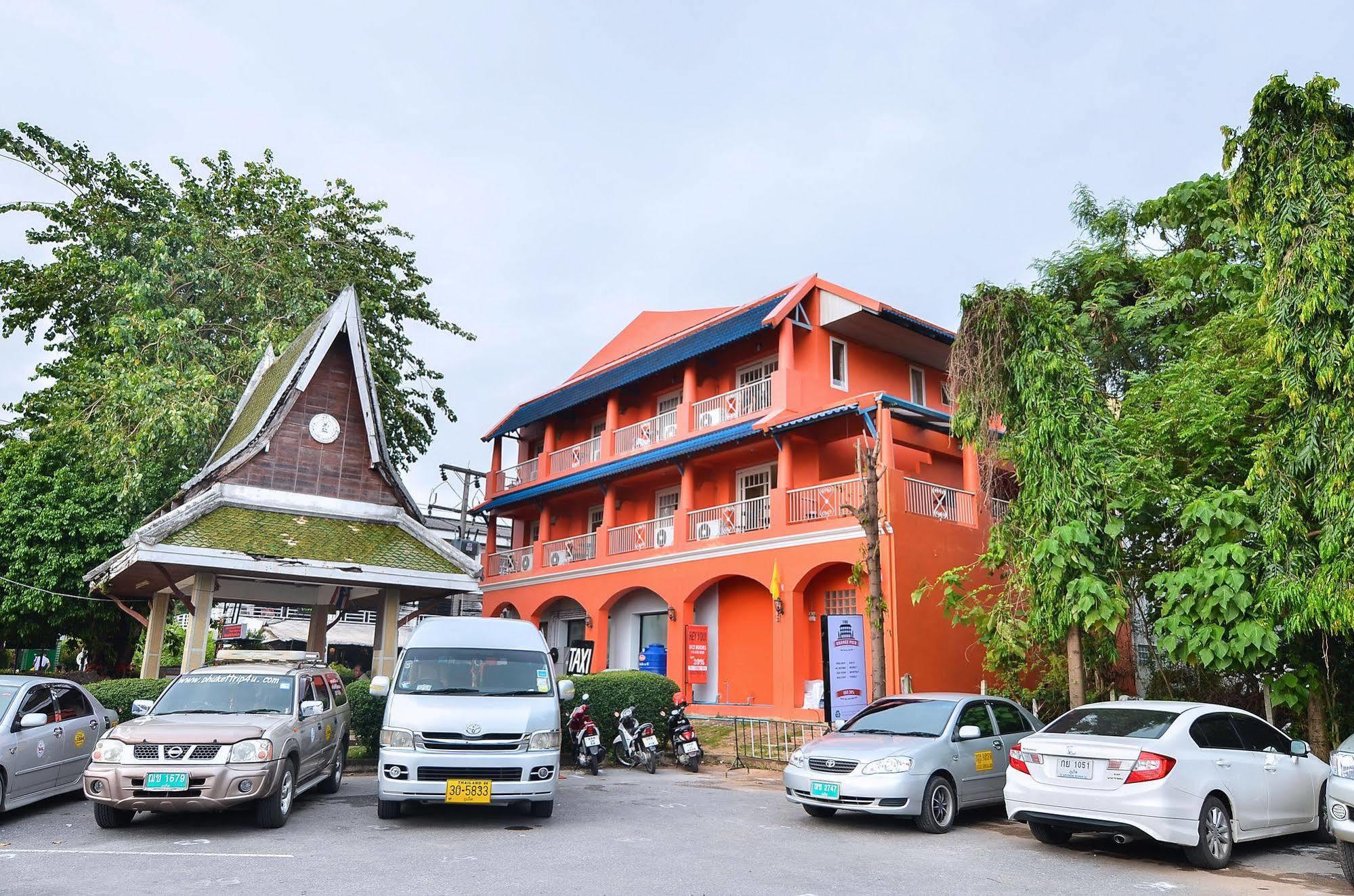 The Orange Pier Guesthouse Ban Bang Chak  Buitenkant foto